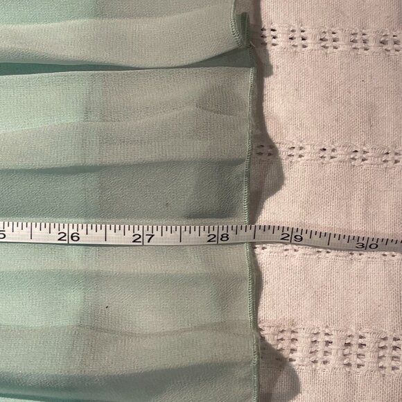 Green pleated skirt size S - Picture 5 of 7